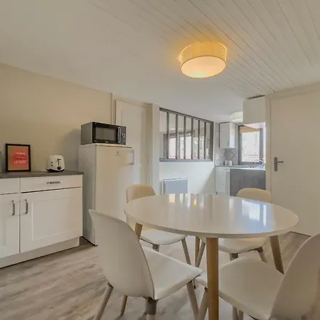 #hy Le Petit Metz Center グルノーブル