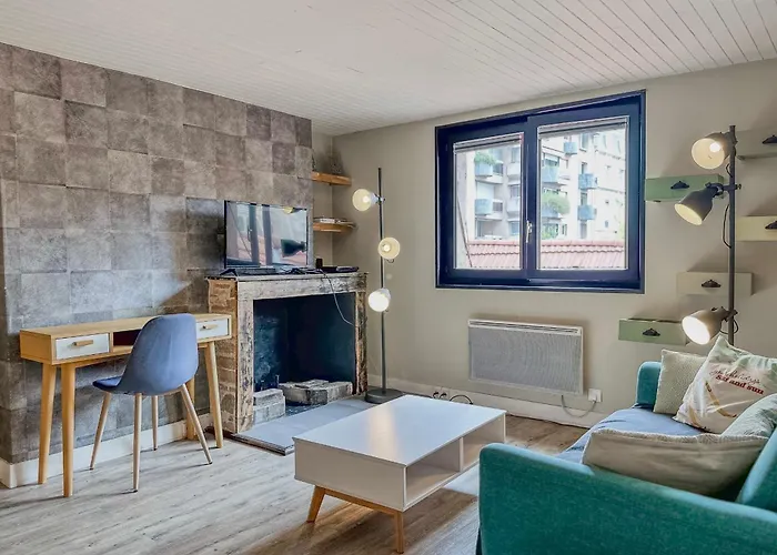 #hy Le Petit Metz Center